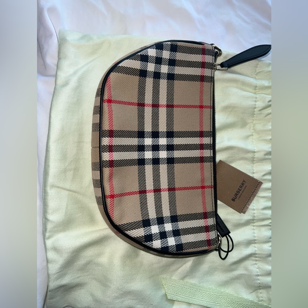 Burberry Olympia Pouch